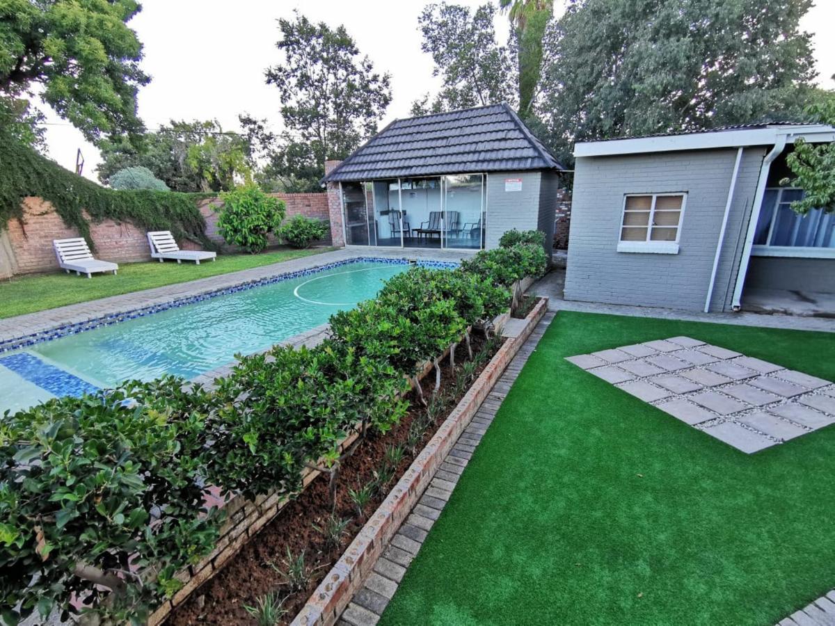 Lemonblossom Bloemfontein Bagian luar foto